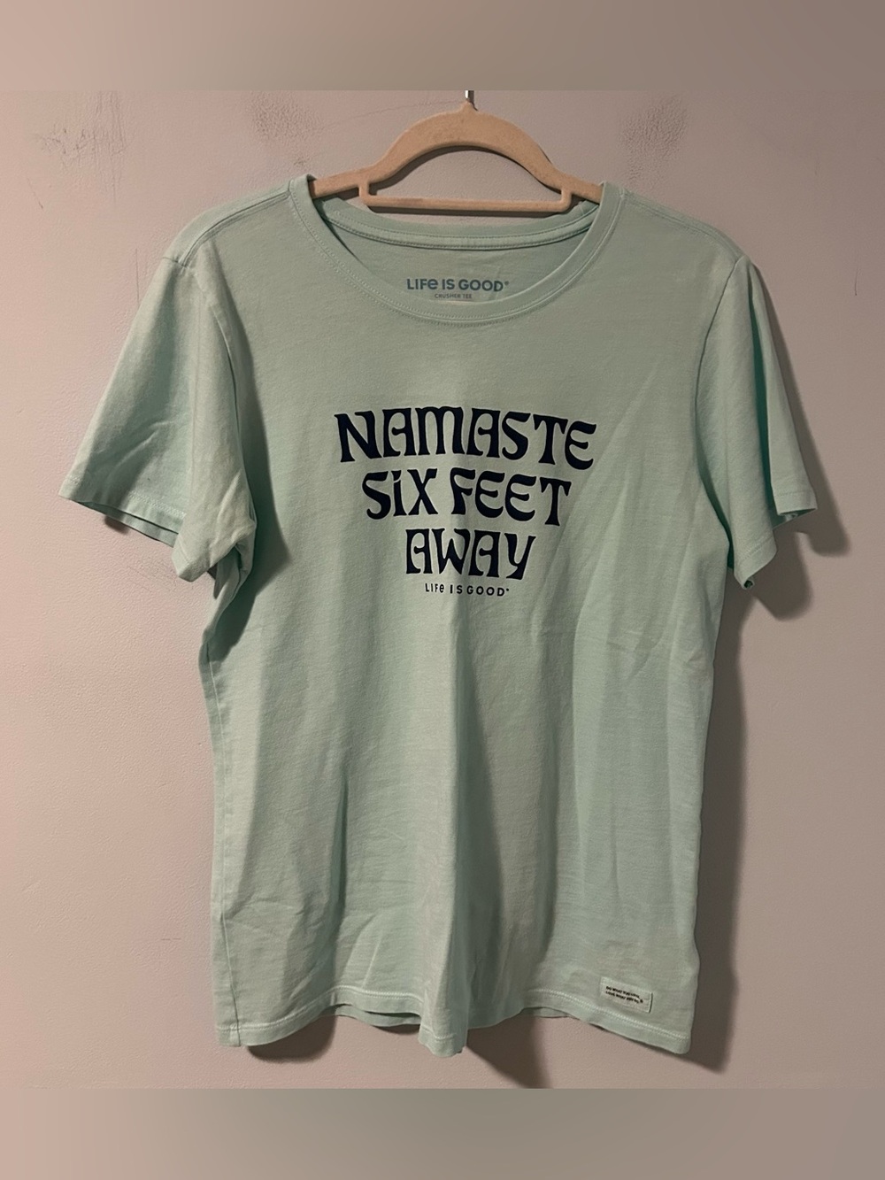 Life is Good Mint Green “Namaste Six Feet Way” Short Sleeve Crusher Tee Size M